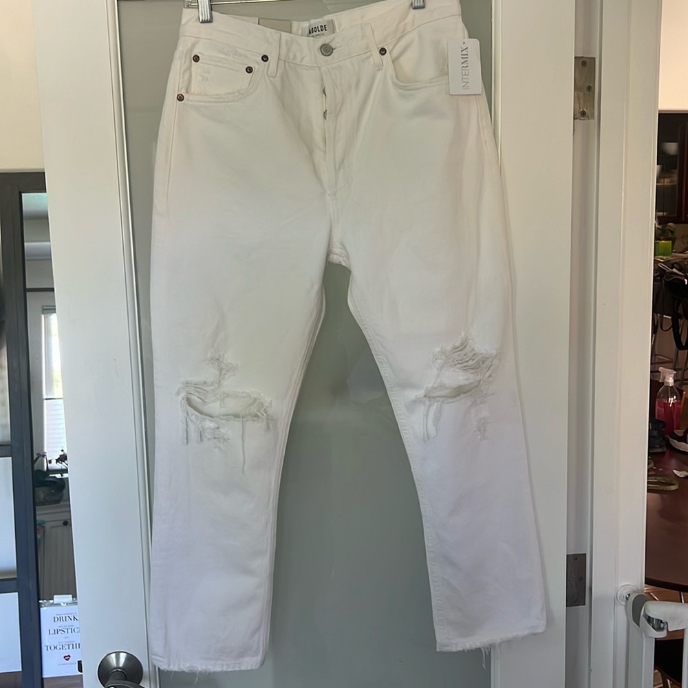 NWT Agolde Riley white, high rise, straight leg distressed jeans (size 29)